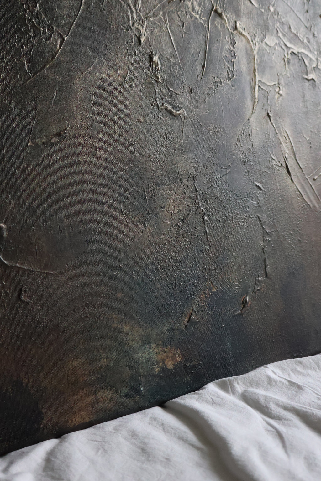 Toisiinsa syventyneet